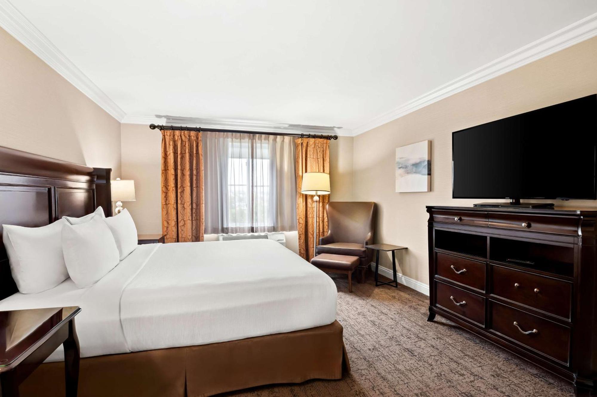 Ayres Hotel Ontario Mills Mall Esterno foto