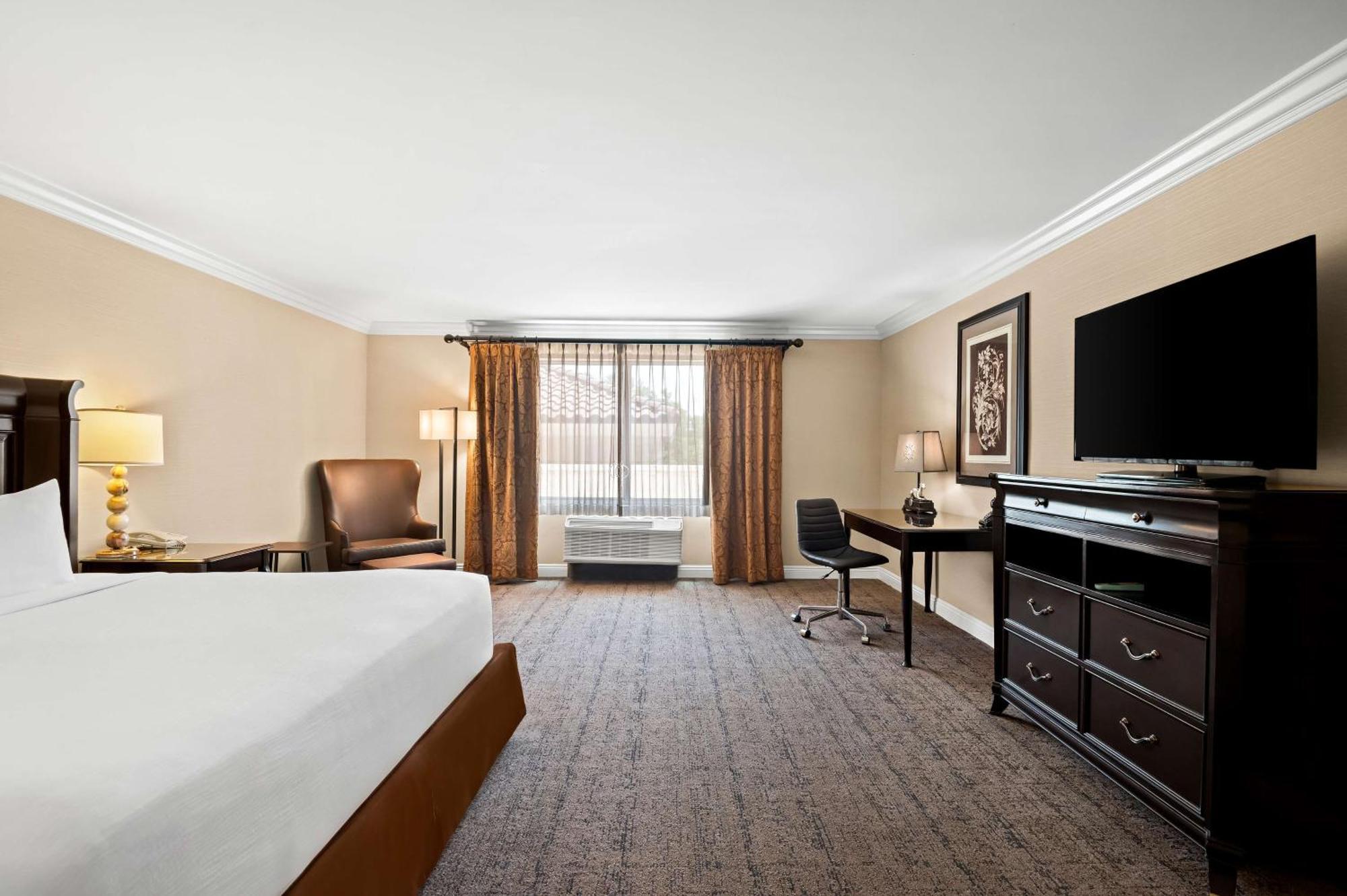 Ayres Hotel Ontario Mills Mall Esterno foto