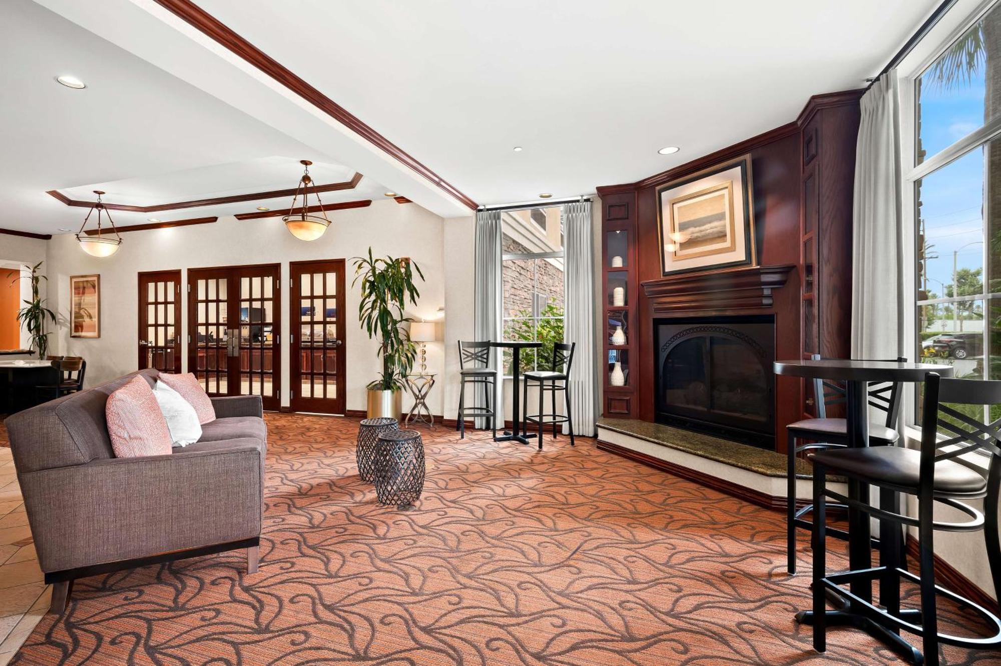 Ayres Hotel Ontario Mills Mall Esterno foto